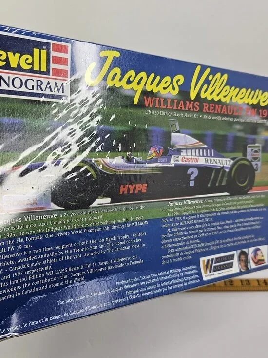 SEALED Revell Monogram Jacques Villeneuve Williams Renault FW19 1/24 Model Kit - Picture 11 of 13